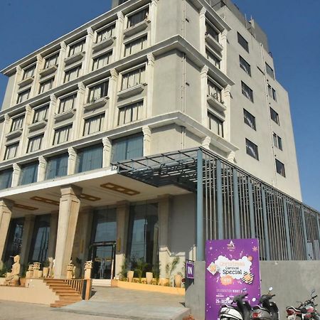 Hotel Accord Premier Raigarh 외부 사진