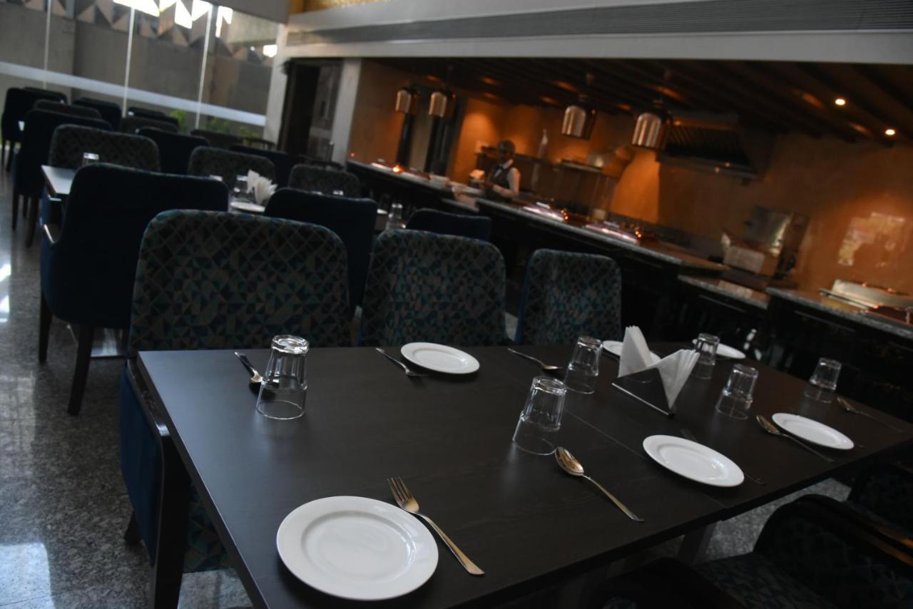 Hotel Accord Premier Raigarh 외부 사진